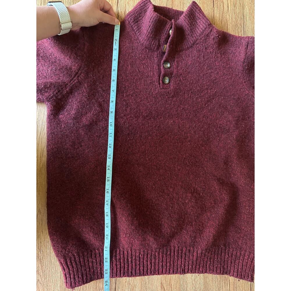 L.L. Bean Vtg 100% Lambswool Red Chunky Sweater Size Small - Picture 6 of 9